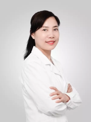 Dr. Luna Chan