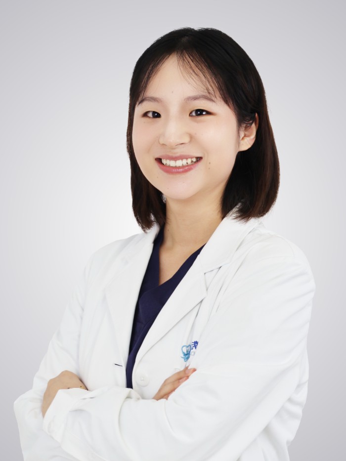 Dr. Yu Zhen zhen